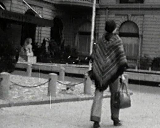 《全线》纪录片封面