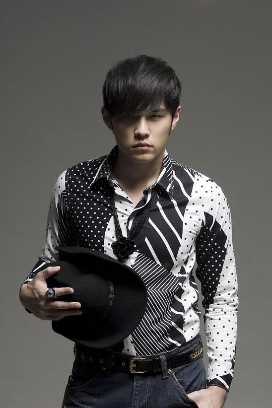 《星情花园》电影封面