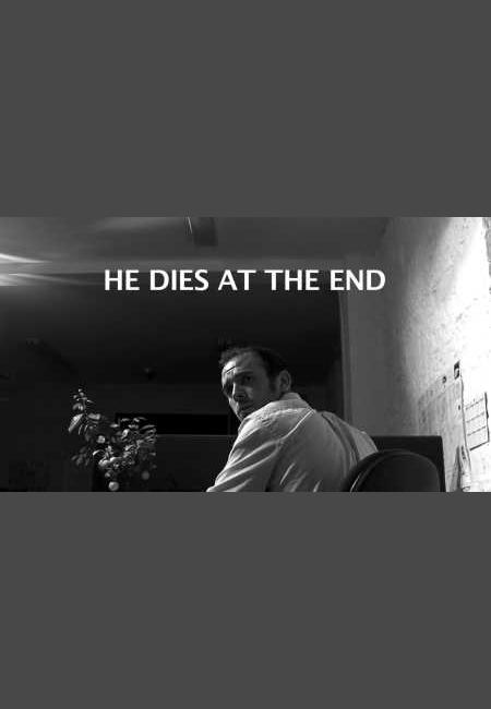 《他最后还是死了》电影封面