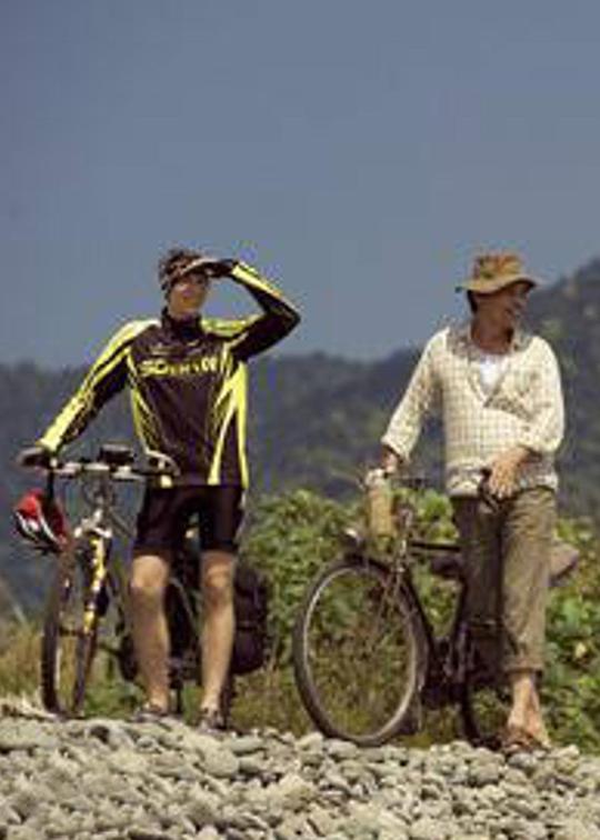 《马嘎巴海》电影封面