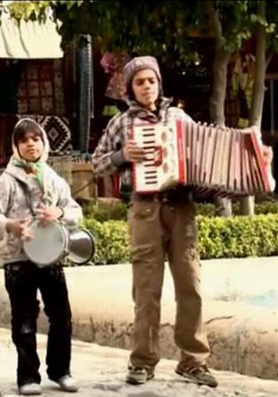 《手风琴》电影封面