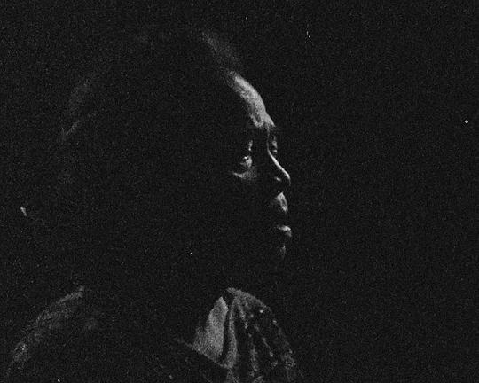 《摇篮曲》电影封面