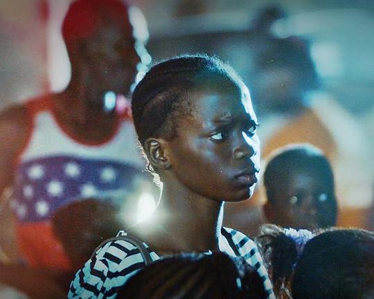 《Sër Bi》电影封面