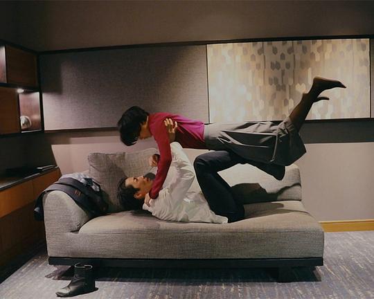 《Delivery Health》电影封面