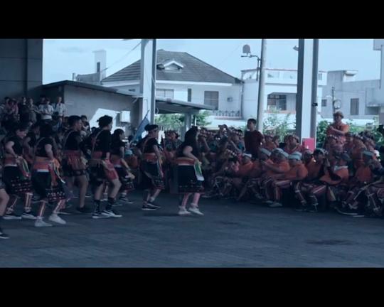 《Che’lu》纪录片封面