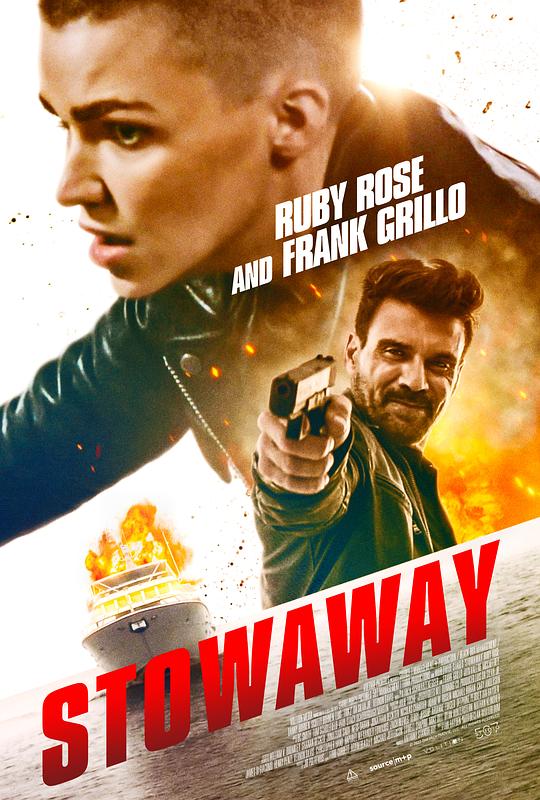 《激战游艇》电影封面