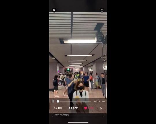 《Do Not Circulate》电影封面