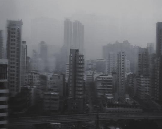 《孤寂》电影封面