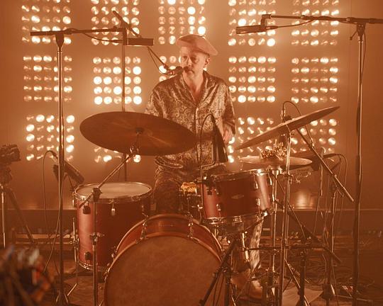 《Jungle》电影封面