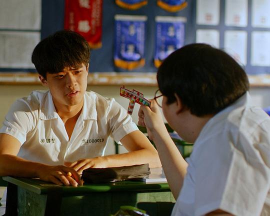 《犁田少年》电影封面