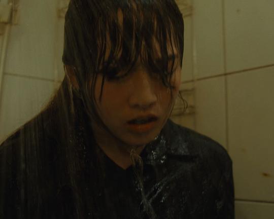 《套子套》电影封面