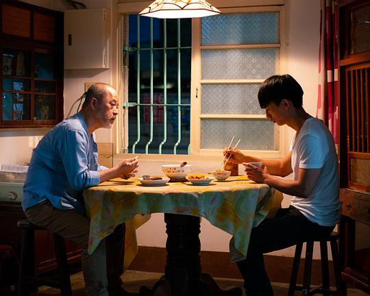 《回家了》电影封面