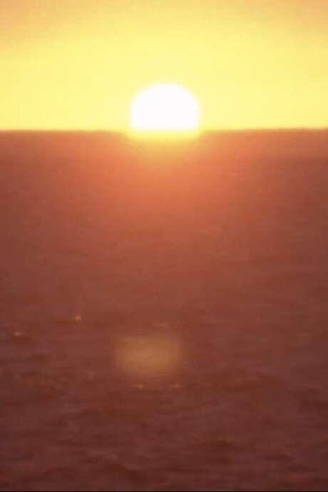 《抵抗时间》纪录片封面