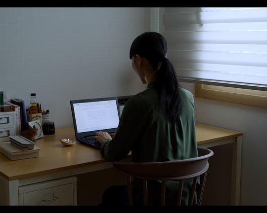 《出生》电影封面