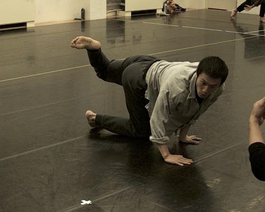 《Just Be There》电影封面