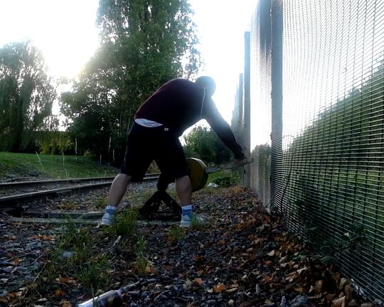 《梦是为了觉醒》电影封面