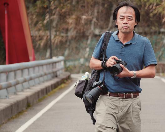 《自身像 II》纪录片封面