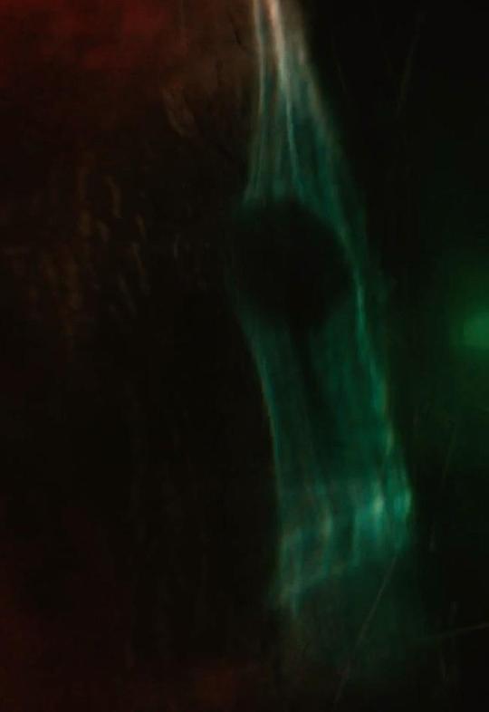 《蓝色玻璃模糊的眼睛》纪录片封面