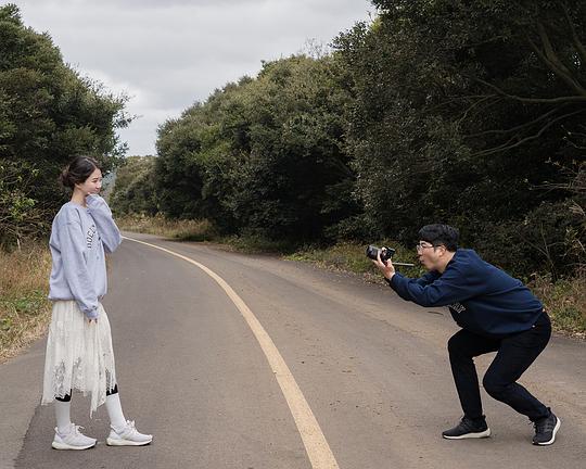 《Eopu Eopu》电影封面