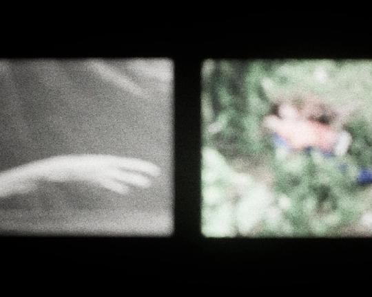 《영화: 모델 2》纪录片封面