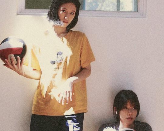 《勾勾手》电影封面