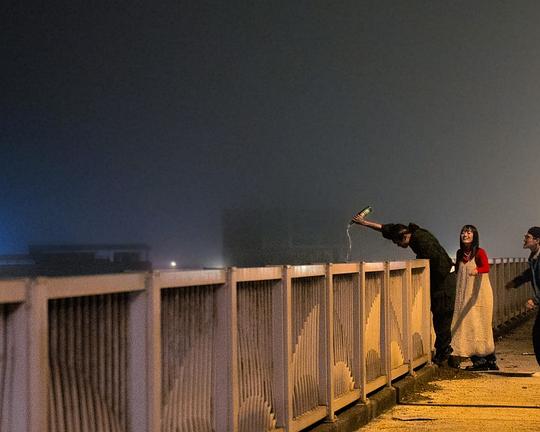 《生如煙火》电影封面