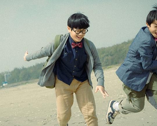 《魚兒魚兒水中游》电影封面