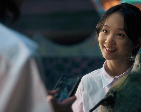 《自然一點》电影封面