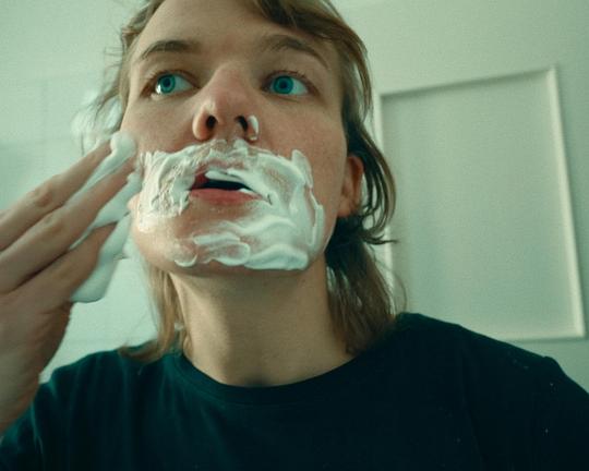 《Sick Girls》电影封面