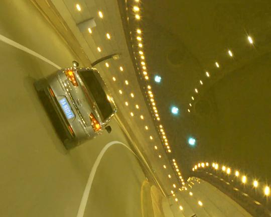 《乱码城市》电影封面