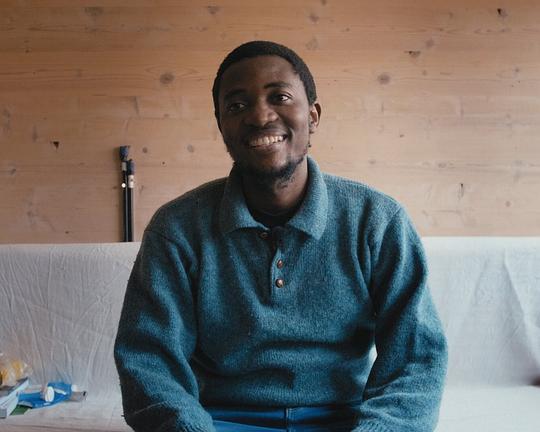 《I am fine but》电影封面