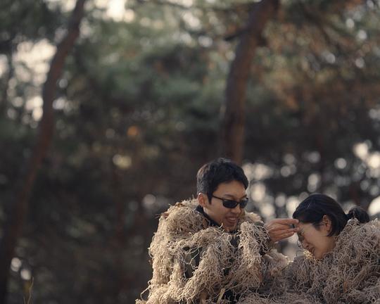 《比牙痛更陌生的》电影封面