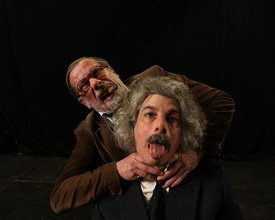 《战争何为》纪录片封面