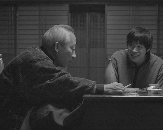 《行路》电影封面