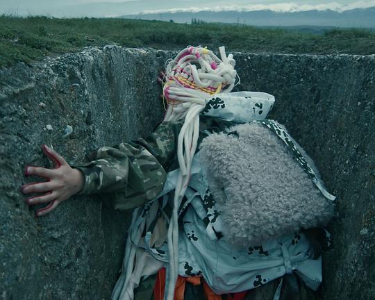 《Rehearsals for Peace》电影封面