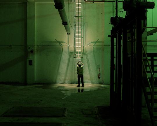 《浮游物》电影封面