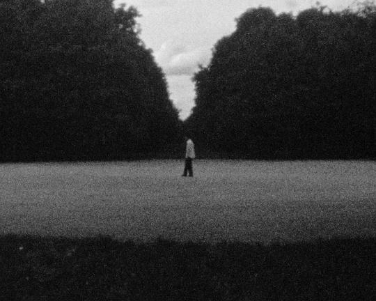 《国际计量局》电影封面