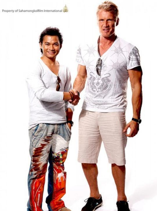 《男人崛起》电影封面