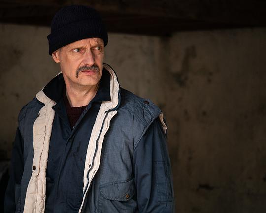 《线》电影封面