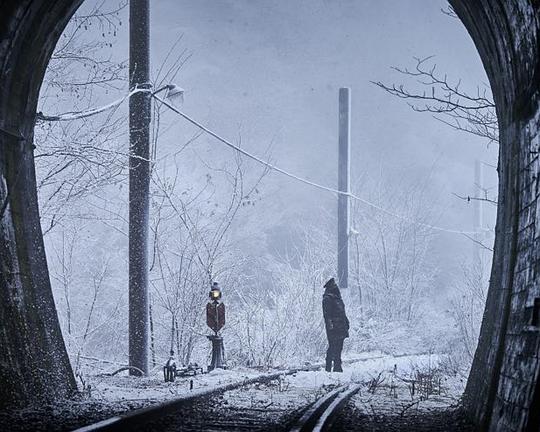 《暴雪》电影封面