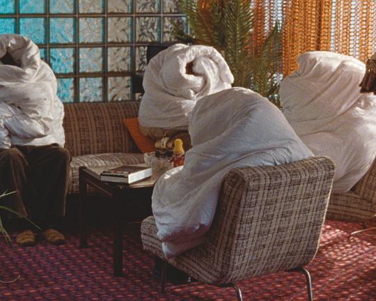 《Das Schiffbruch-Triptychon》电影封面