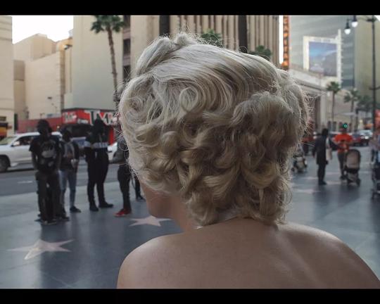 《Je n’embrasse pas les images》纪录片封面