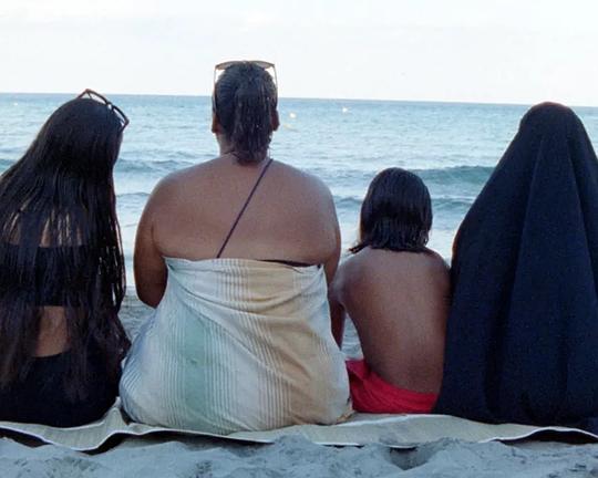 《Roikin<3》纪录片封面