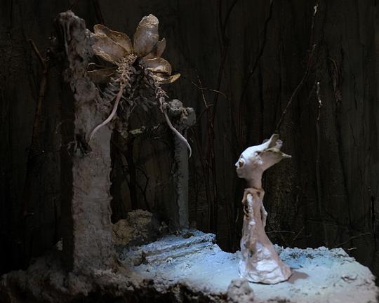 《夢幻安魂曲》动画封面