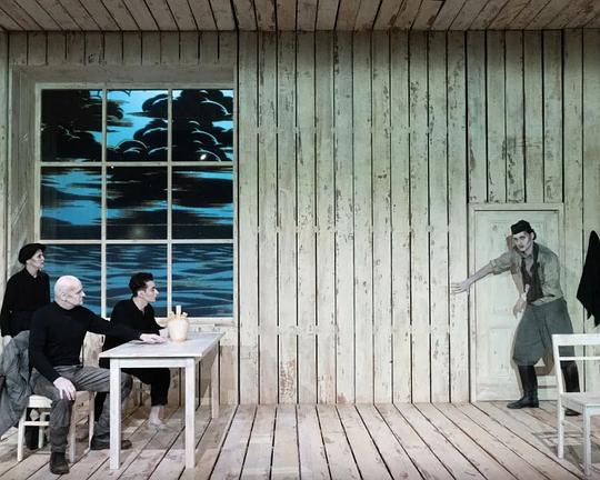 《卡拉尔大娘的枪/令人窒息的铅》电影封面