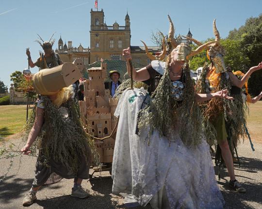 《Our Land》纪录片封面