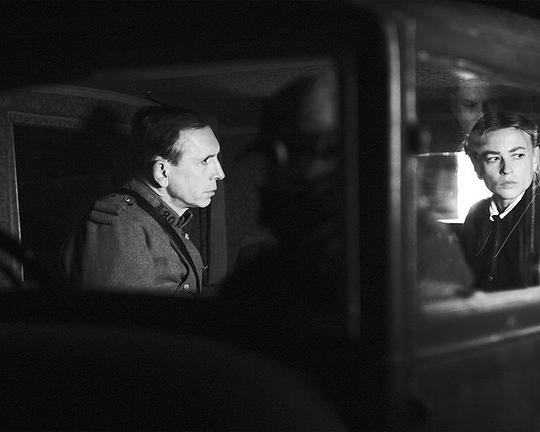 《生命线》电影封面