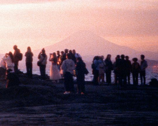 《一丝伪装》电影封面