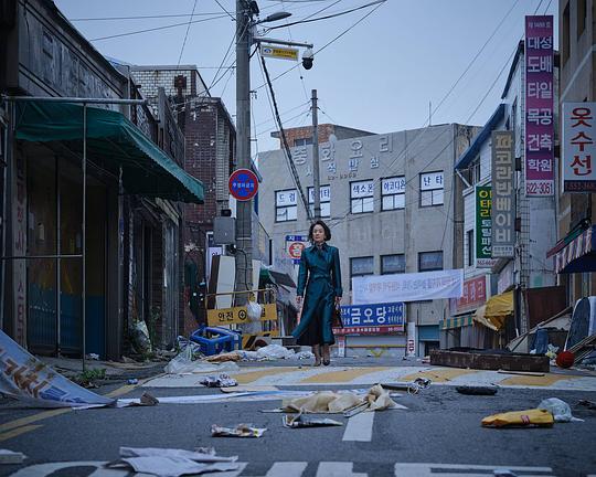 《完美的家》电影封面