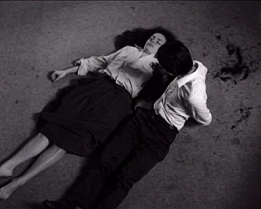 《爱慕》电影封面